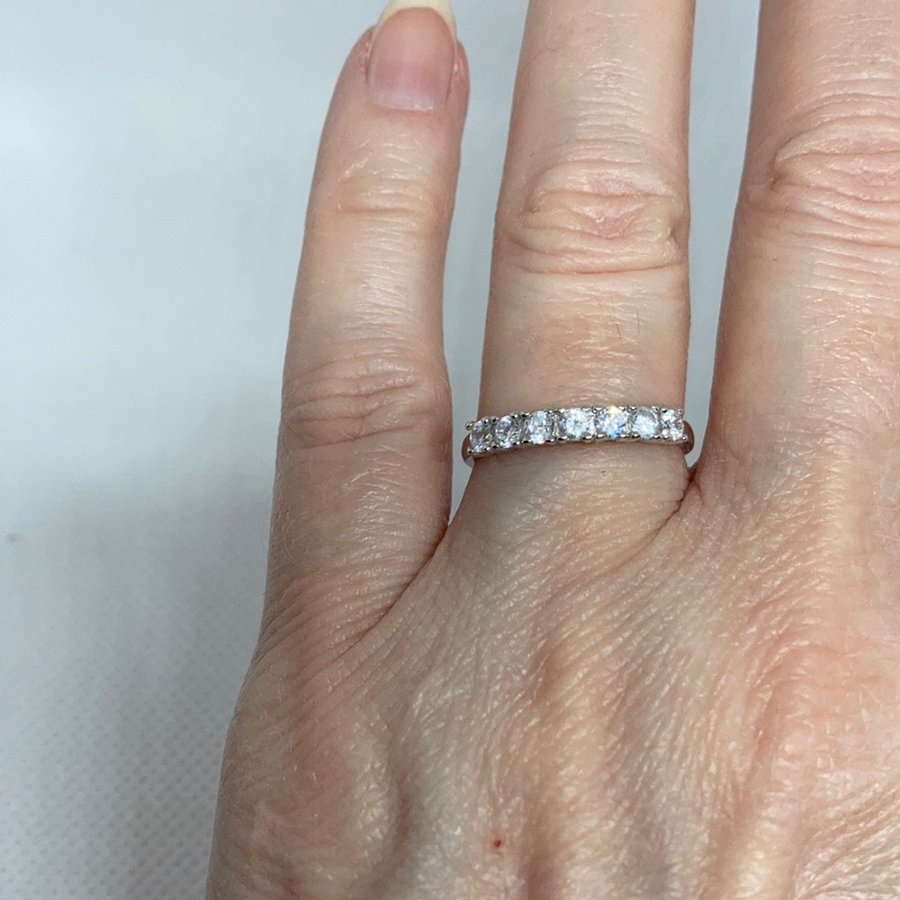 *Simulated Diamond 7 Stone Sterling Silver Band Ring J22
